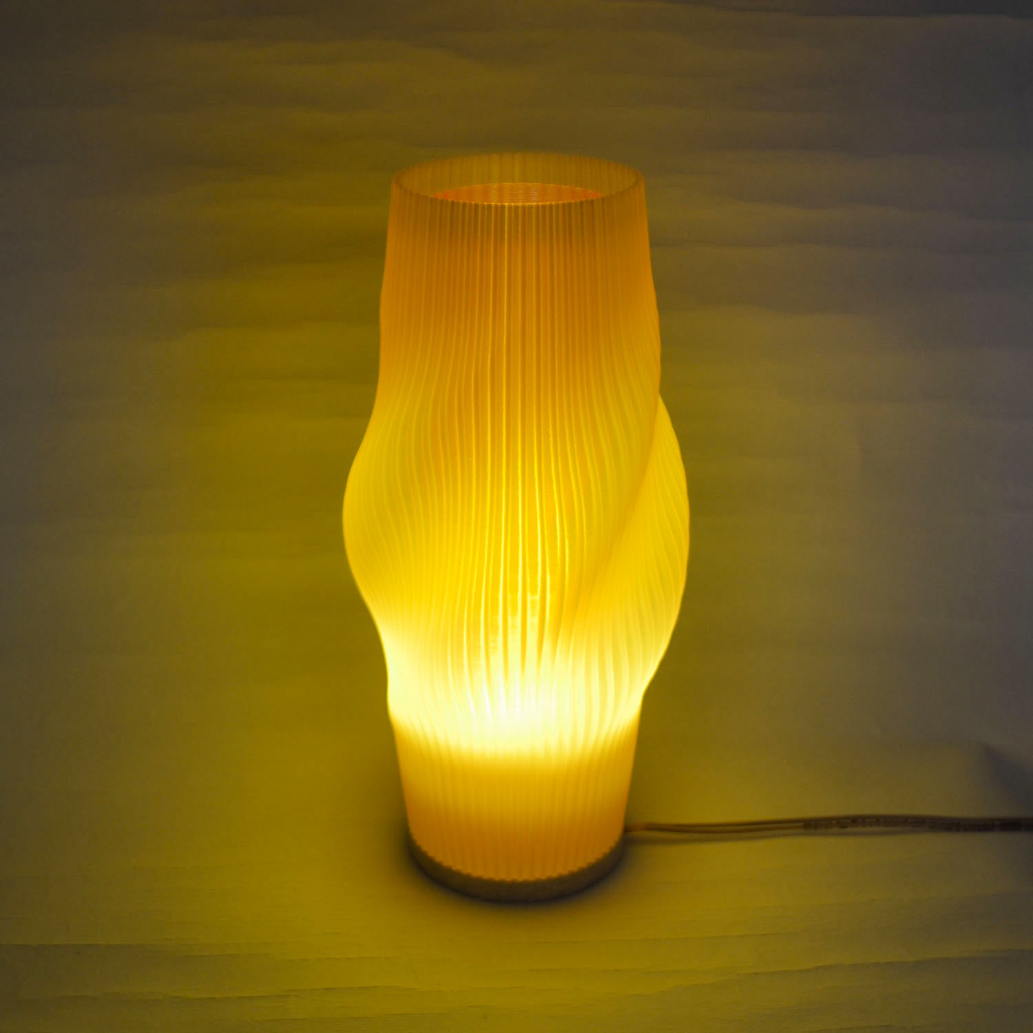 Lampara Nordica 3D Macanudo Perla Aurora Boreal Ambar 3D Printed Nordic Lamp