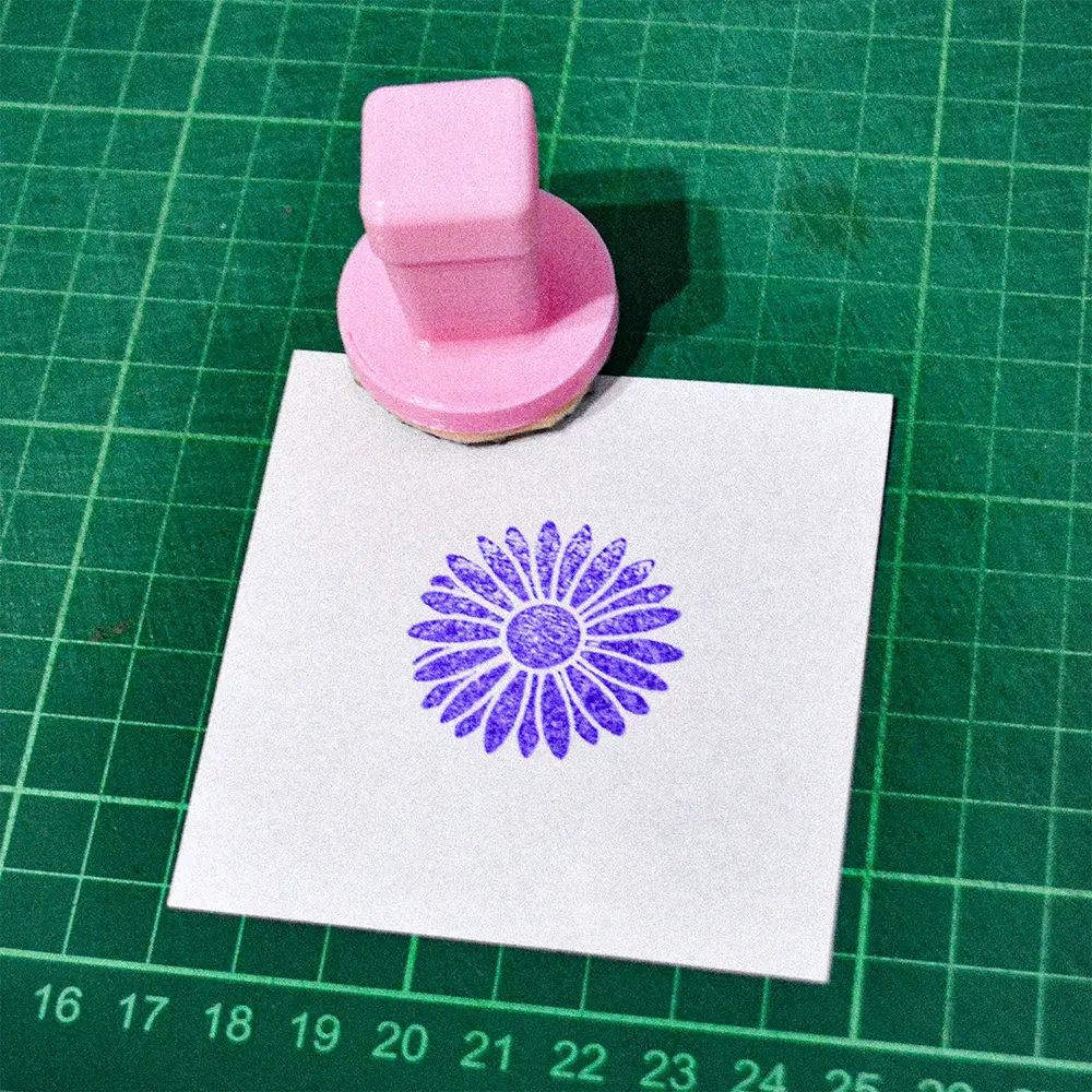 Sello de goma personalizado Soraire Design tinta 4