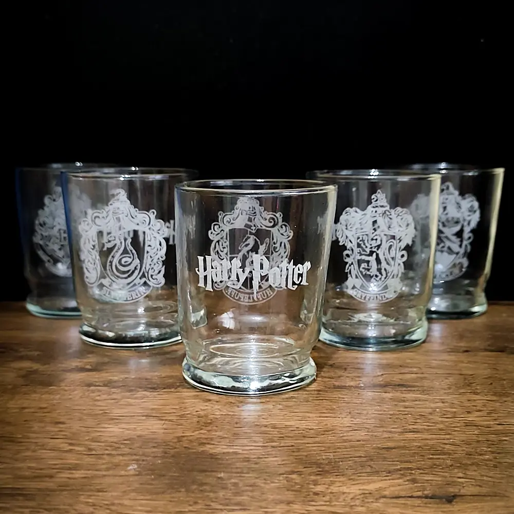 Vaso Corto (290 ml) - Harry Potter - Hufflepuff Detras