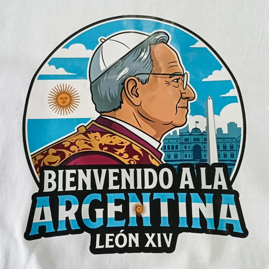 Estampa detalle Bienvenido Papa Leon XIV Argentina color Soraire Design