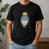 Remera estampada Escudo nacional negra Soraire Design